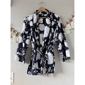 Ann Taylor Navy White Floral Wrap Kimono Belted Top Boho Beachy Careerwear NWT